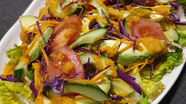 Salad with Carrot and Ginger Dressing