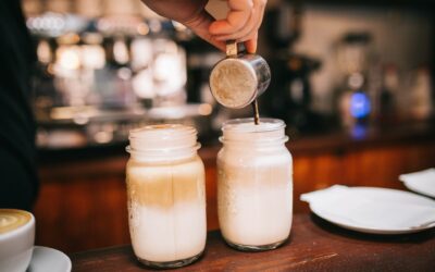 EMBRACING OAT MILK: THE SUSTAINABLE AND NUTRITIOUS CHOICE