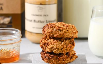 PEANUT BUTTER GRANOLA HONEY COOKIES